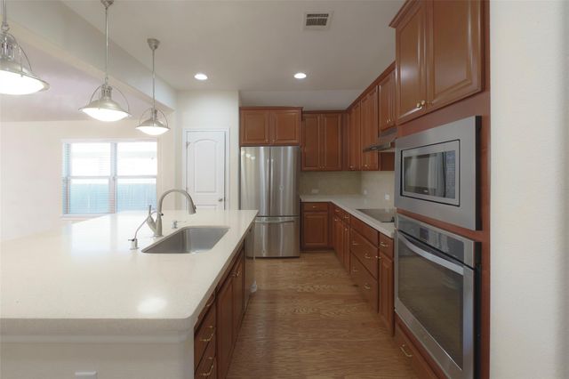 13020 SE Kearns DR, Pflugerville, TX 78660