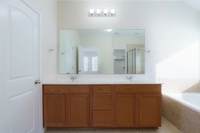 13020 SE Kearns DR, Pflugerville, TX 78660