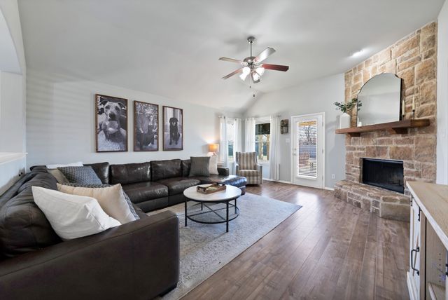 5932 Haven Lake Way, Fort Worth, TX 76244