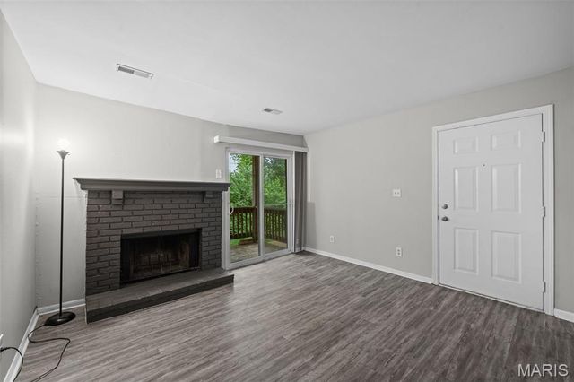 17078 Sandalwood Creek Drive B, Wildwood, MO 63038