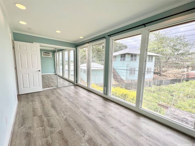 748 Luawai Street, Honolulu, HI 96816