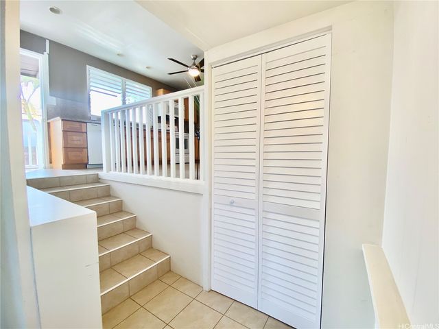 748 Luawai Street, Honolulu, HI 96816