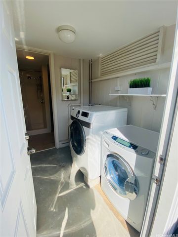 748 Luawai Street, Honolulu, HI 96816