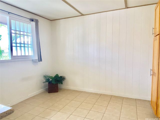 748 Luawai Street, Honolulu, HI 96816