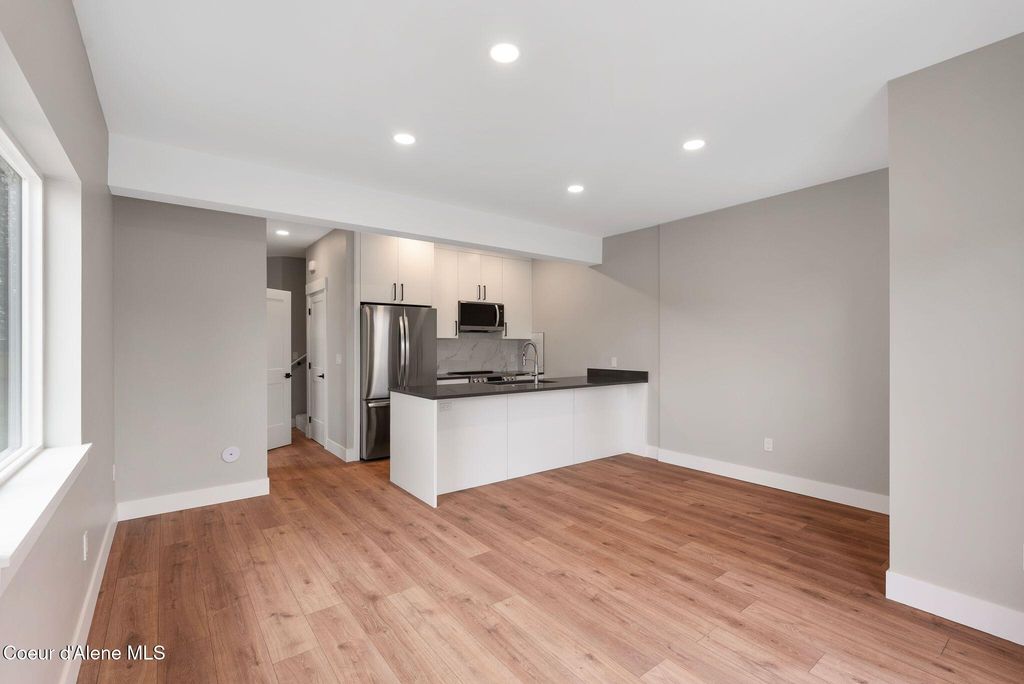 1683, 1679 1675, 1671 Onyx Ct, Sandpoint, ID 83864 photo 13