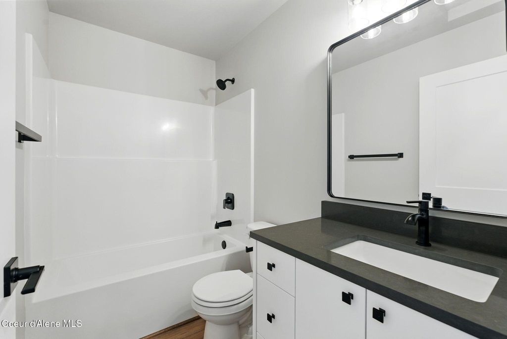 1683, 1679 1675, 1671 Onyx Ct, Sandpoint, ID 83864 photo 31