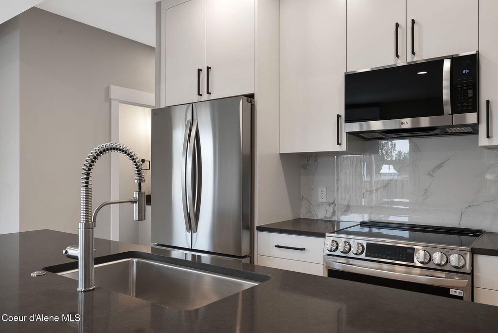 1683, 1679 1675, 1671 Onyx Ct, Sandpoint, ID 83864 photo 5