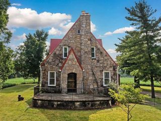 1153 Berlin Station Road, Delaware, OH 43015