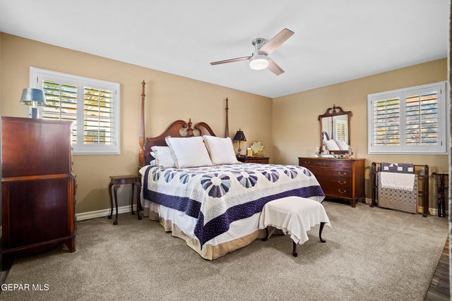 1109 WHITAKER Lane, El Paso, TX 79902