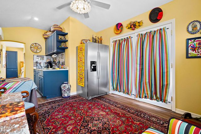 1109 WHITAKER Lane, El Paso, TX 79902