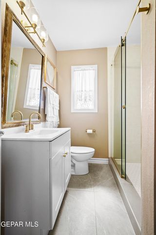 1109 WHITAKER Lane, El Paso, TX 79902