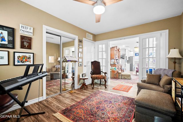 1109 WHITAKER Lane, El Paso, TX 79902