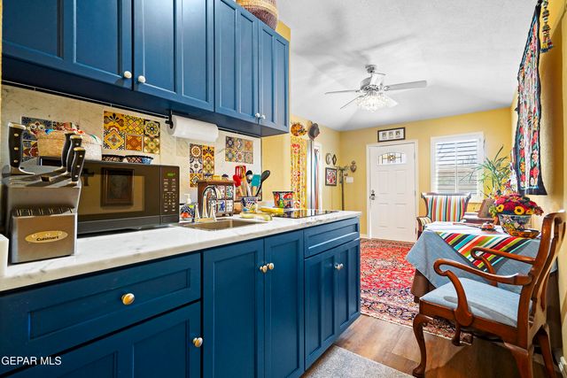 1109 WHITAKER Lane, El Paso, TX 79902