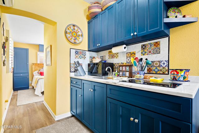 1109 WHITAKER Lane, El Paso, TX 79902