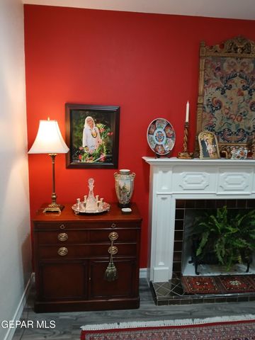 1109 WHITAKER Lane, El Paso, TX 79902