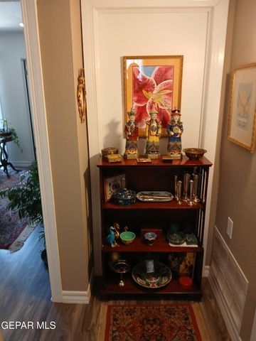 1109 WHITAKER Lane, El Paso, TX 79902