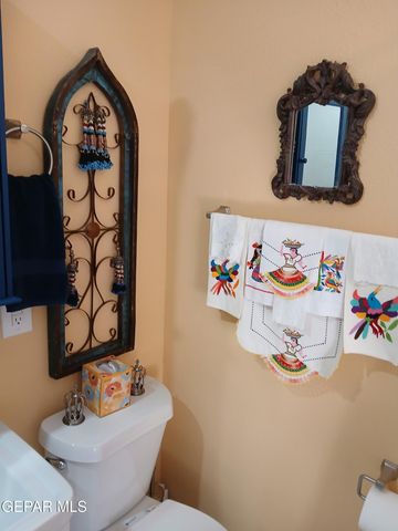 1109 WHITAKER Lane, El Paso, TX 79902