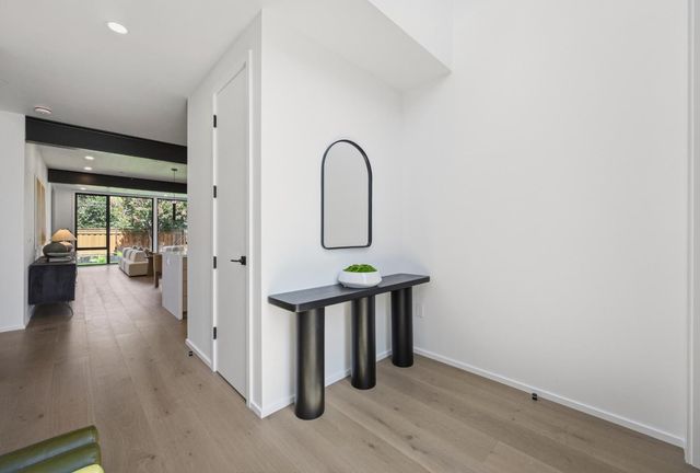 11841 Southwood Drive, Saratoga, CA 95070