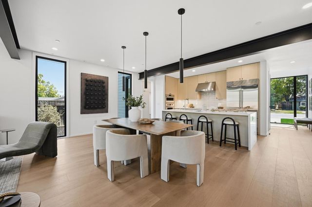 11841 Southwood Drive, Saratoga, CA 95070