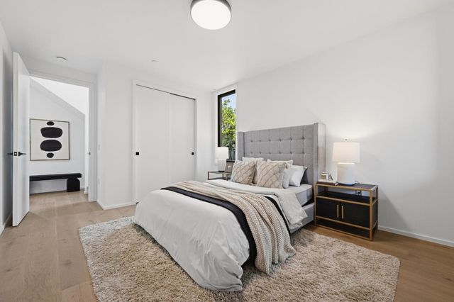 11841 Southwood Drive, Saratoga, CA 95070