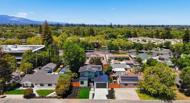 11841 Southwood Drive, Saratoga, CA 95070