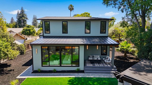 11841 Southwood Drive, Saratoga, CA 95070