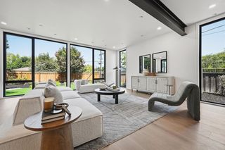 11841 Southwood Drive, Saratoga, CA 95070