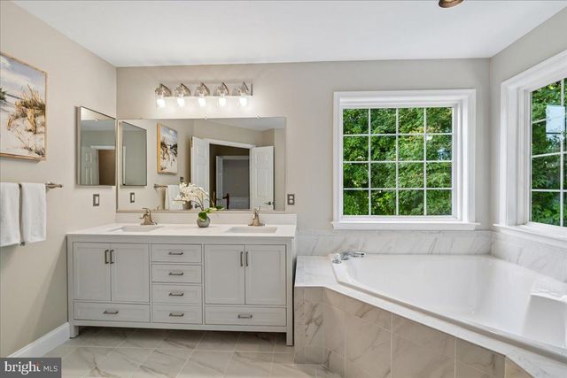 8612 LAWRENCE MILL CT, Ellicott City, MD 21043
