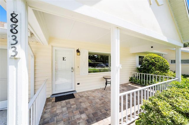 8833 SW 98TH STREET ROAD E, Ocala, FL 34481