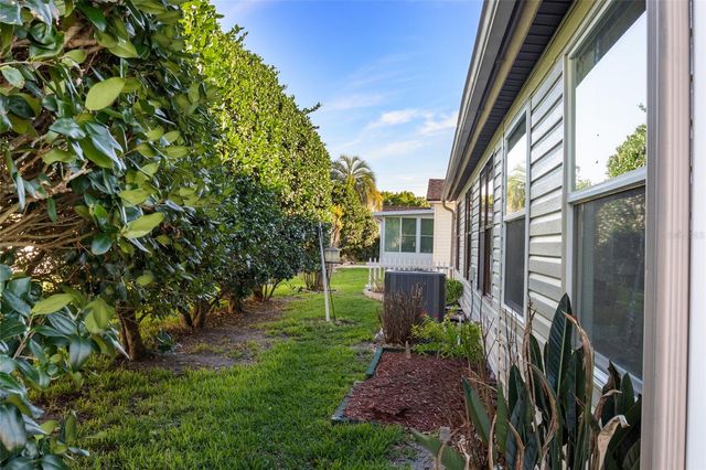 611 LISBON LANE, The Villages, FL 32159