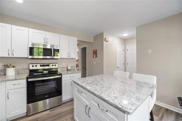 442 Peyton Court, Winston-salem, NC 27103