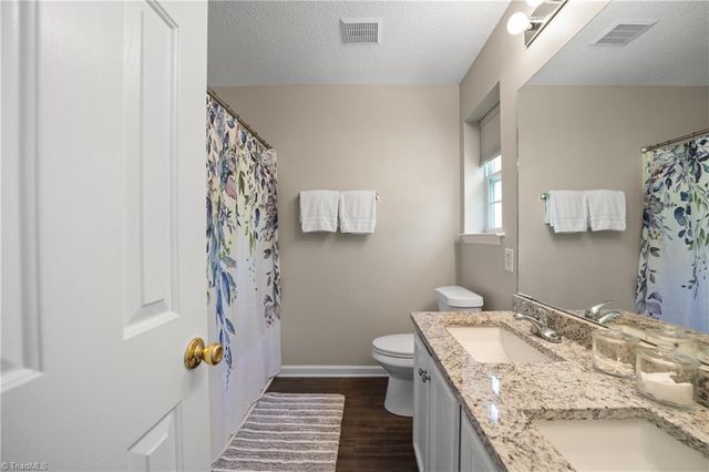 442 Peyton Court, Winston-salem, NC 27103