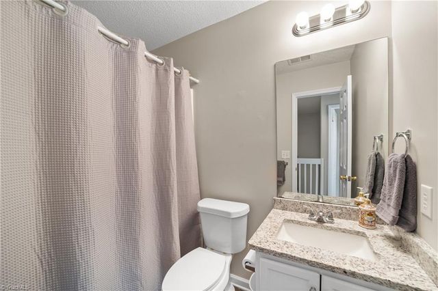 442 Peyton Court, Winston-salem, NC 27103