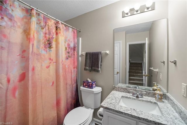 442 Peyton Court, Winston-salem, NC 27103