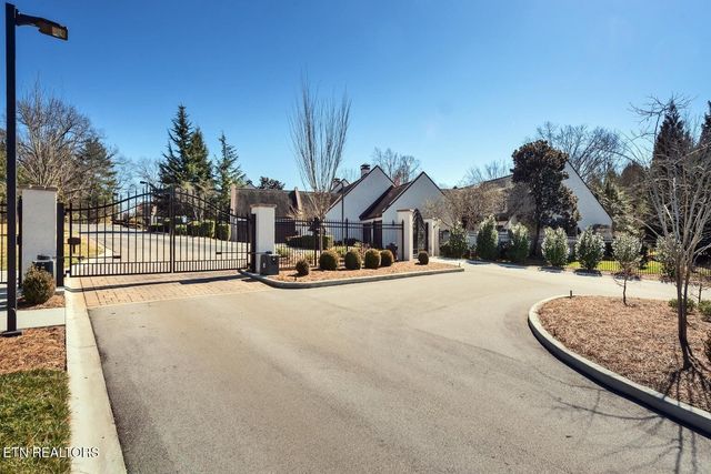 1282 Burgandy Place, Knoxville, TN 37919