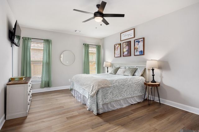 13138 Ducks Landing St, Gonzales, LA 70737