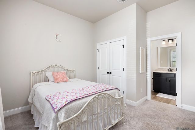 13138 Ducks Landing St, Gonzales, LA 70737