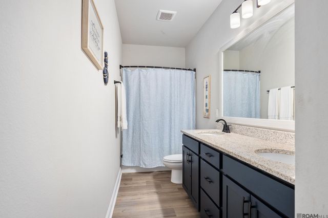 13138 Ducks Landing St, Gonzales, LA 70737