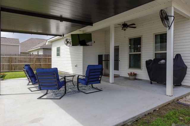 13138 Ducks Landing St, Gonzales, LA 70737