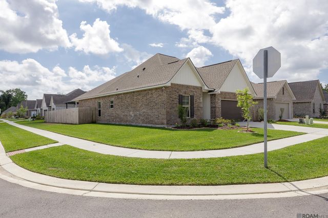 13138 Ducks Landing St, Gonzales, LA 70737