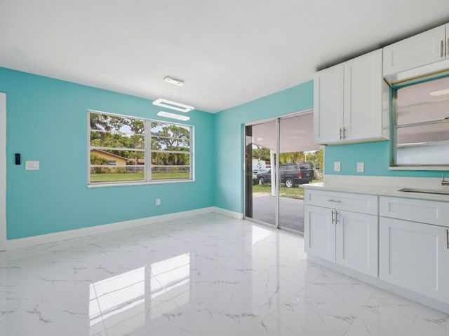 4340 Broadway Street, Lake Worth, FL 33461