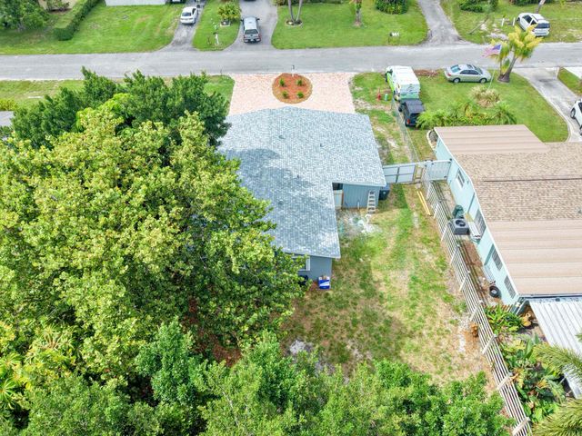4340 Broadway Street, Lake Worth, FL 33461
