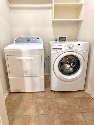 107 W Spindle Tree Circle, The Woodlands, TX 77382