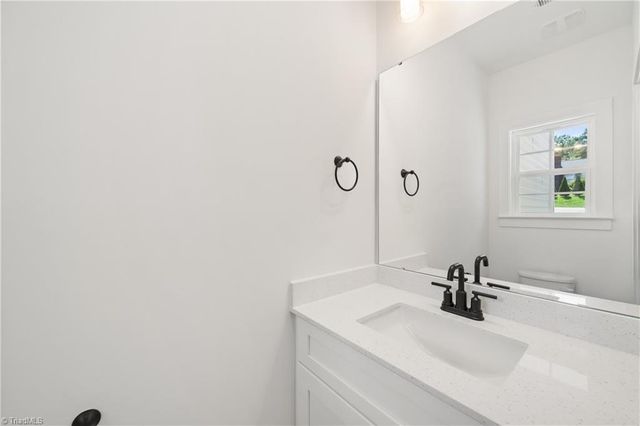 1667 Ralee Drive, Winston-salem, NC 27127