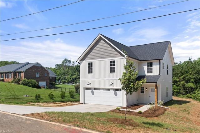 1667 Ralee Drive, Winston-salem, NC 27127