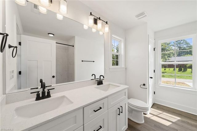 1667 Ralee Drive, Winston-salem, NC 27127