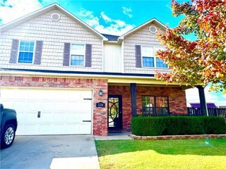 1214 Queensbury Street, Lowell, AR 72745