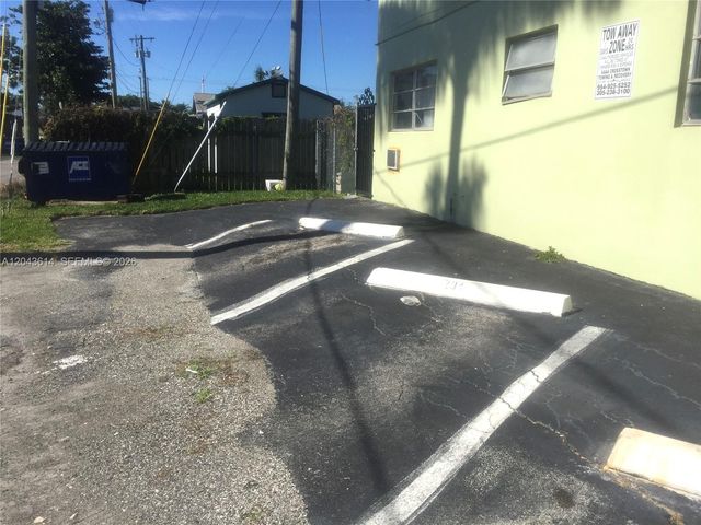 13 NE 2nd Avenue 104, Dania Beach, FL 33004