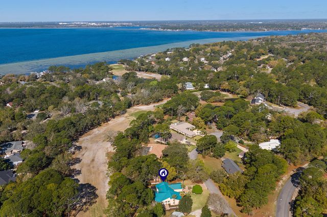 1505 Pinehurst Cove, Niceville, FL 32578