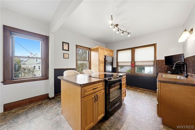 66 Ardmore Place, Buffalo, NY 14213
